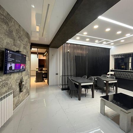 Family Hotel Vere Tower Tiflis Exterior foto