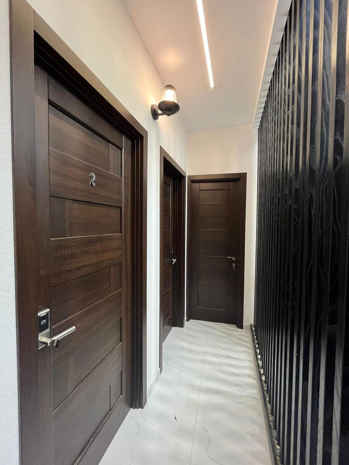 Family Hotel Vere Tower Tiflis Exterior foto