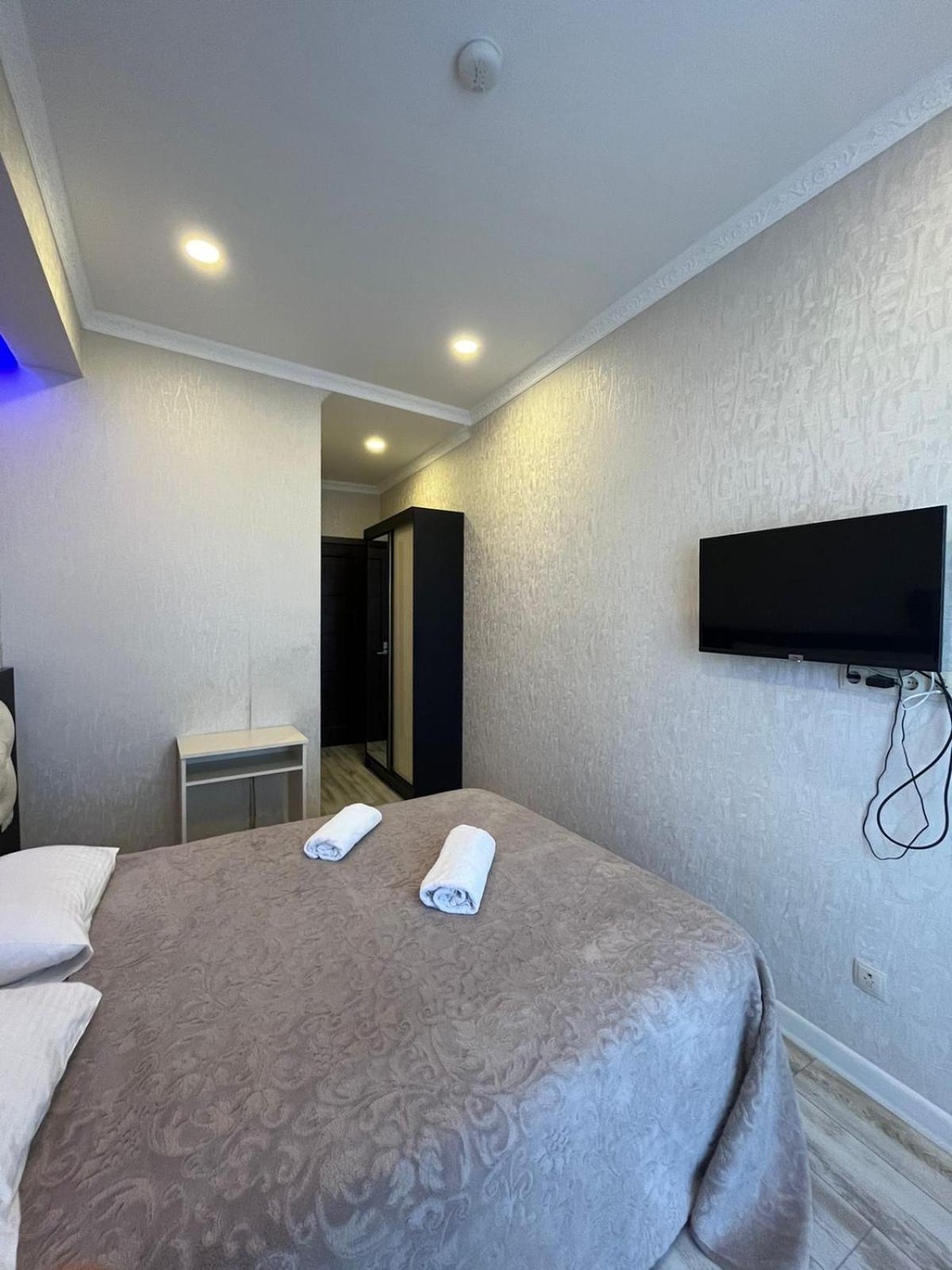 Family Hotel Vere Tower Tiflis Exterior foto