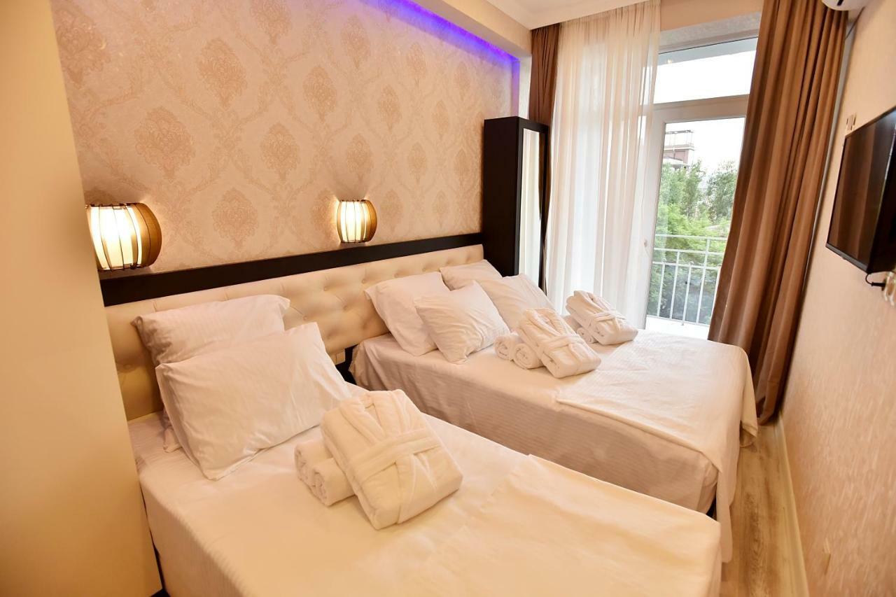 Family Hotel Vere Tower Tiflis Exterior foto