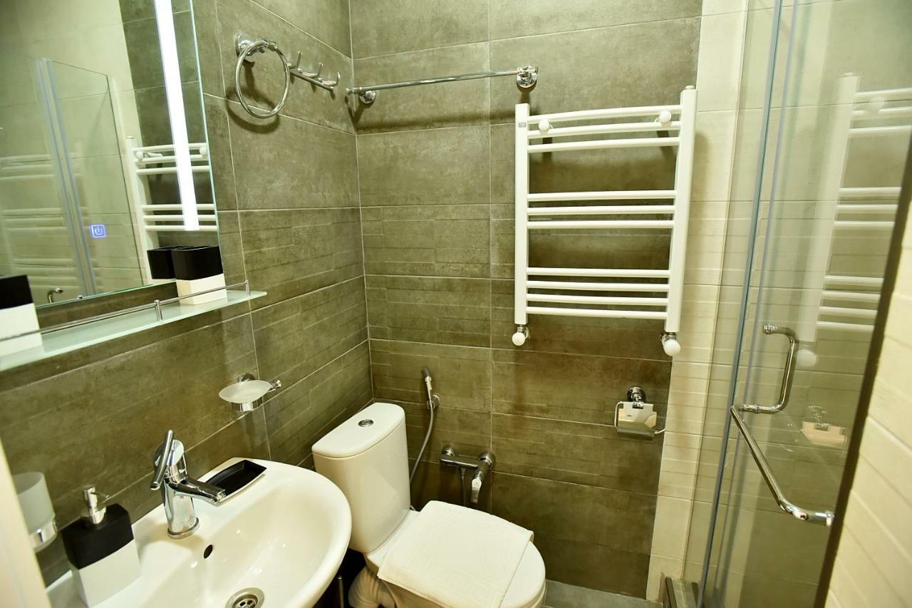 Family Hotel Vere Tower Tiflis Exterior foto