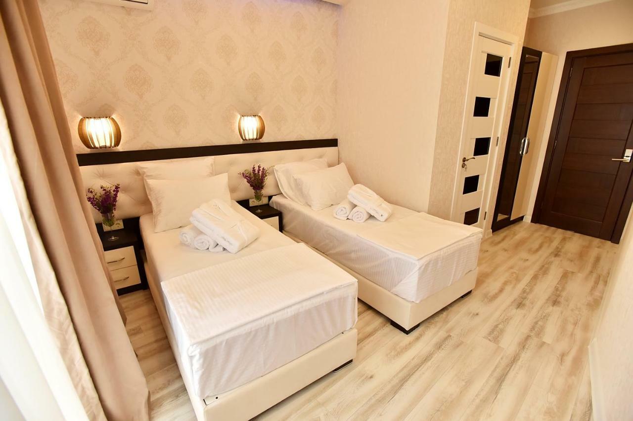 Family Hotel Vere Tower Tiflis Exterior foto